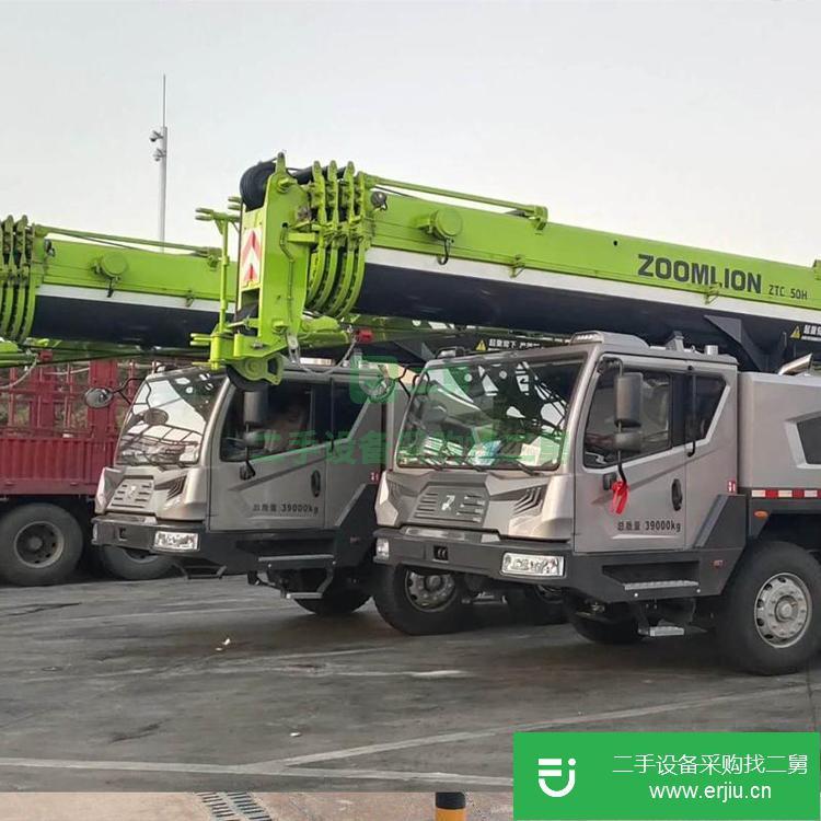 河南低價(jià)出售二臺中聯(lián)重科吊車
