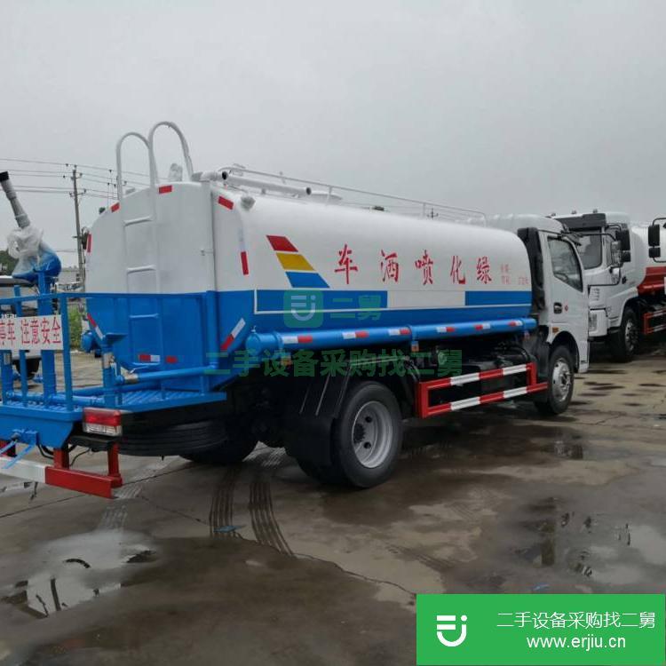河北低價出售一臺東風多利卡10噸灑水車