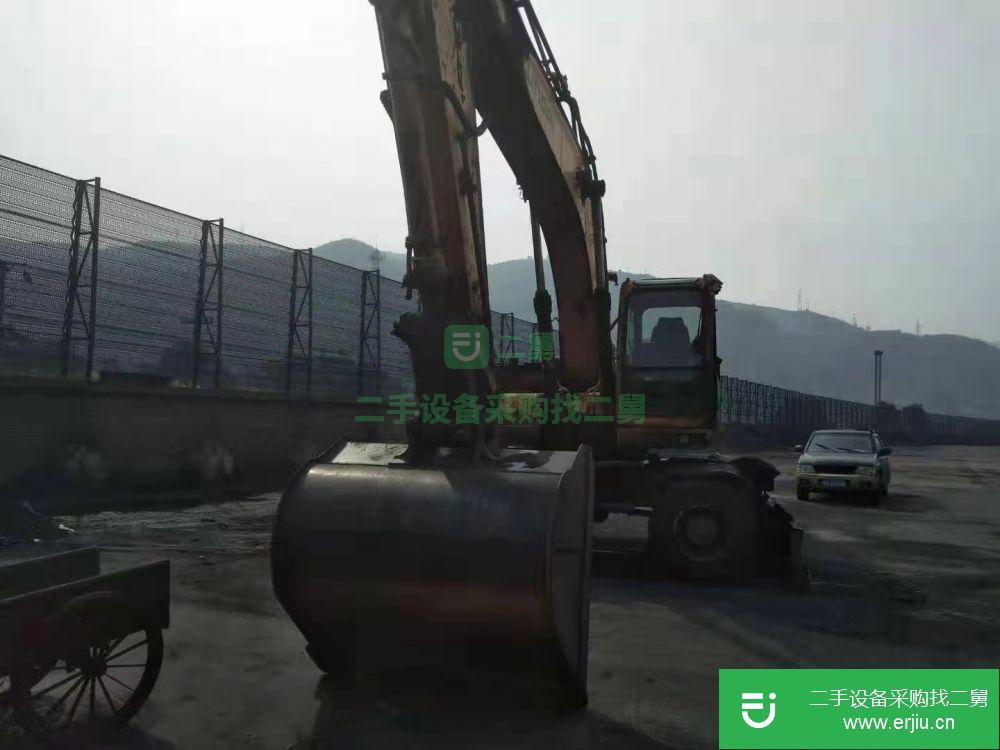 山西低價出售一臺現代 R210W 挖掘機