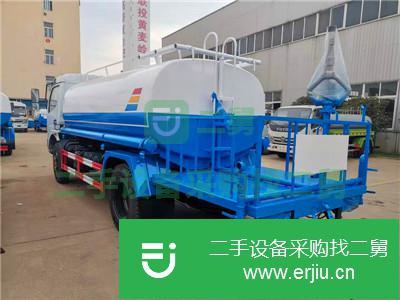 湖北低價(jià)出售一臺(tái)東風(fēng)多利卡12方灑水車