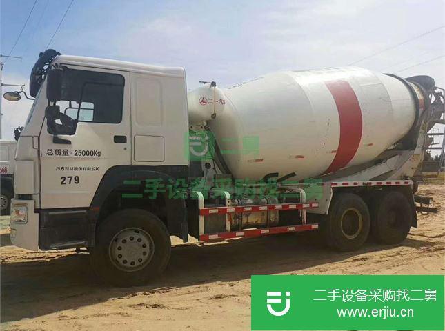 山東出售二手中國重汽混凝土攪拌車