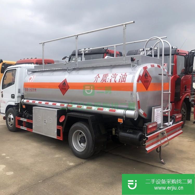 湖北低價(jià)出售轉(zhuǎn)讓一臺(tái)楚勝油罐車，荷載3.5噸不超重