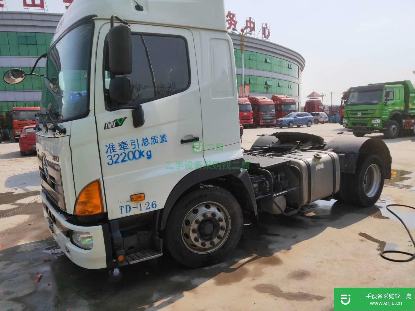 山東出售二手廣汽日野265馬力牽引車