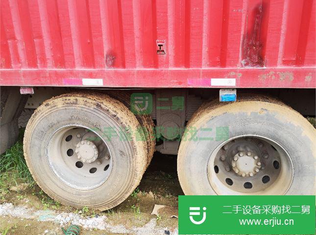 四川出售二手解放J6P前四后八廂式貨車