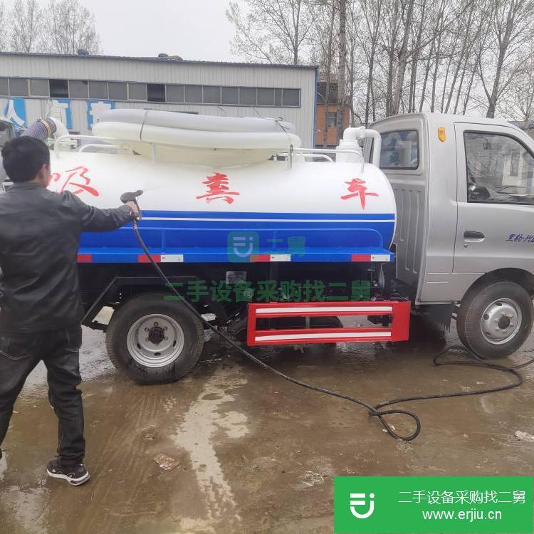 山東菏澤低價出售一臺二手吸糞車