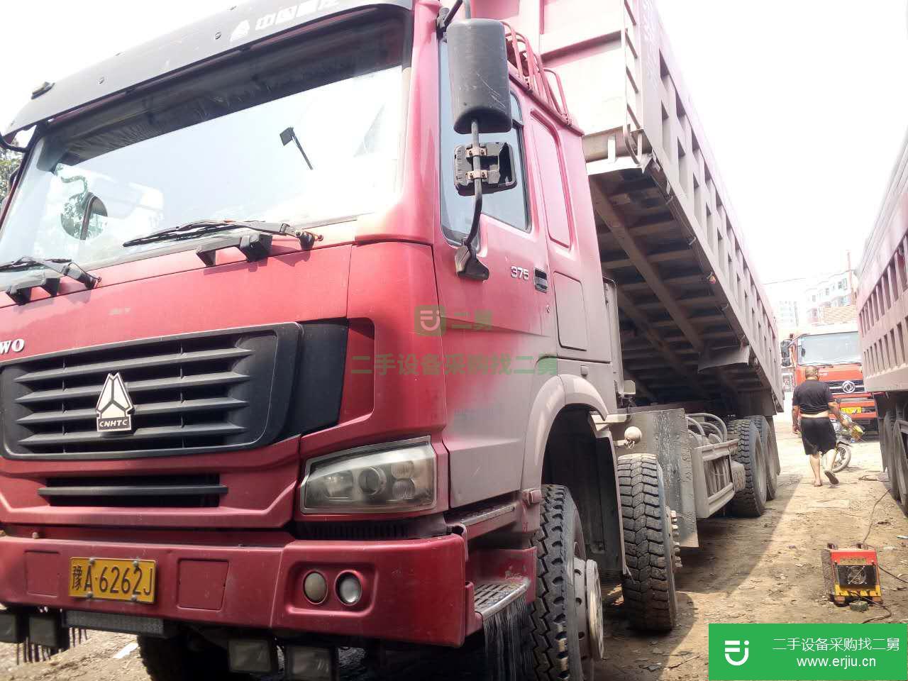 河南出售二手中國重汽HOWO自卸車