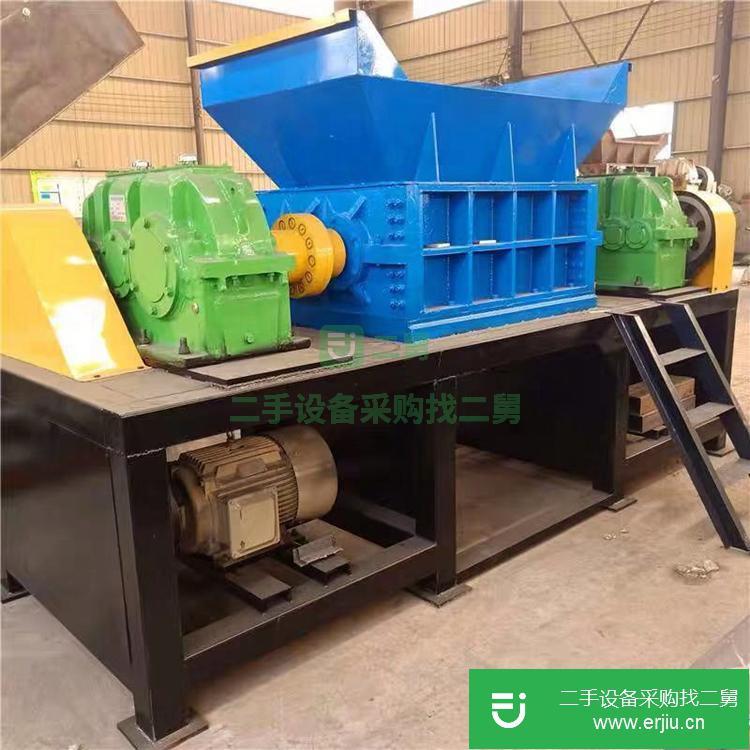 河南低價出售一臺廢鐵撕破碎機