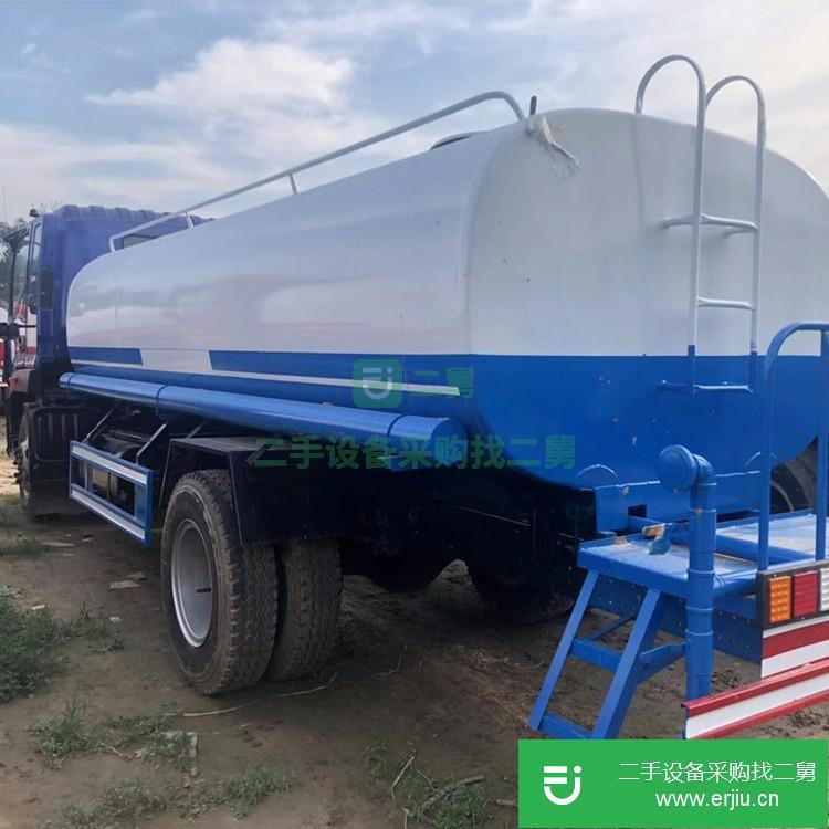 山東出售二手六輪灑水車