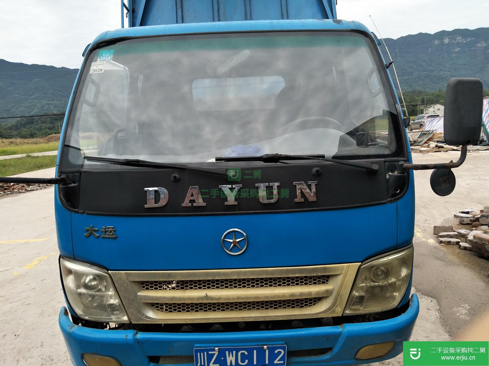 四川低價(jià)出售一臺(tái)大運(yùn)小卡載貨車