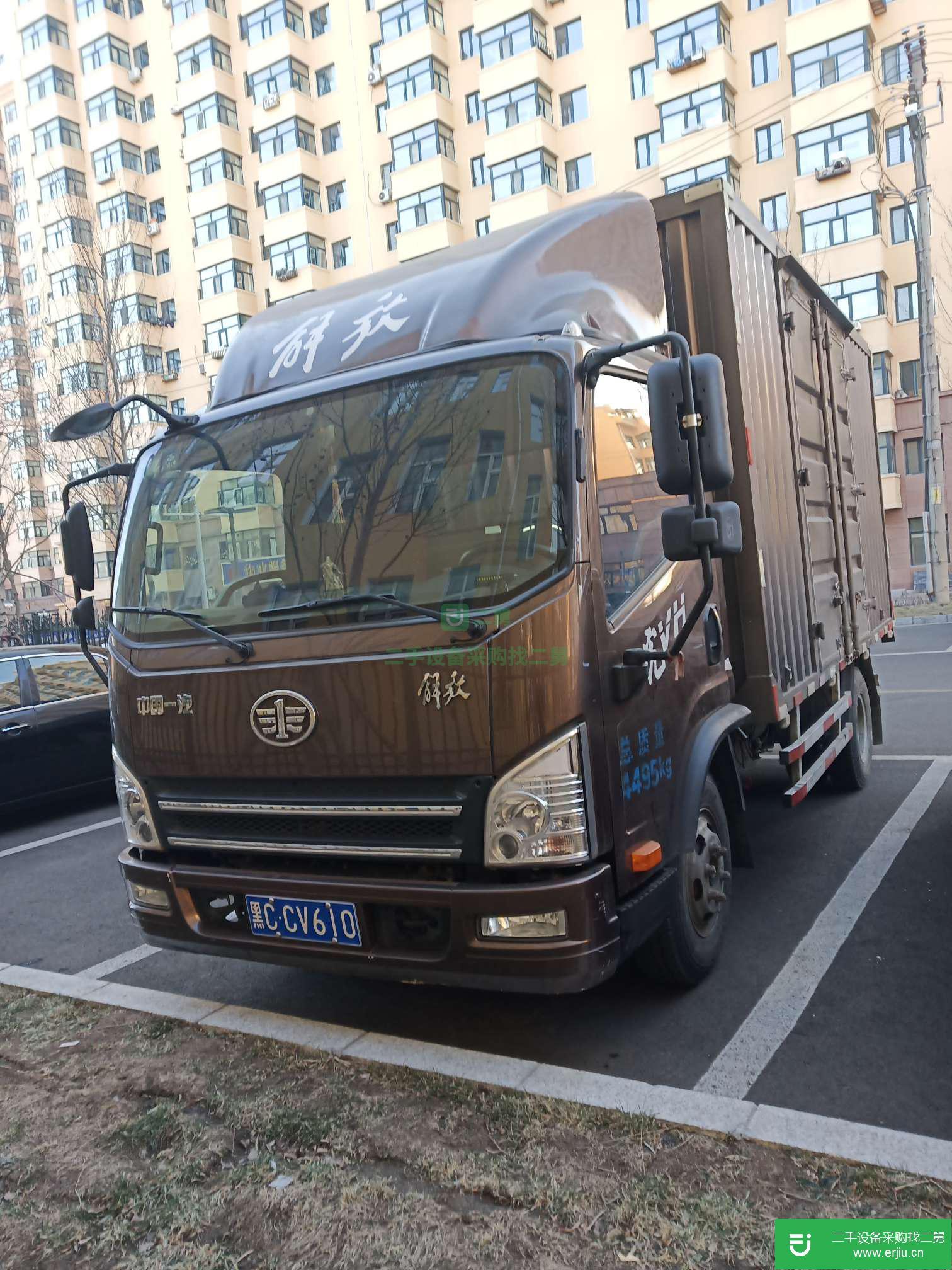 黑龍江出售二手青島解放140馬力貨車