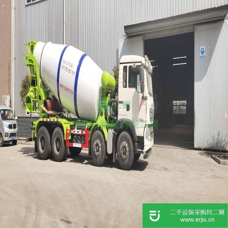 湖北低價出售一臺12方豪沃攪拌車