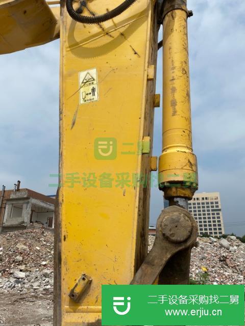 浙江低價(jià)出售一臺(tái)二手住友360挖掘機(jī)