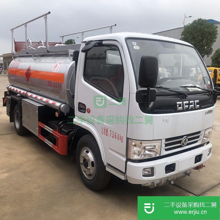 湖北低價(jià)出售轉(zhuǎn)讓一臺(tái)楚勝油罐車，荷載3.5噸不超重