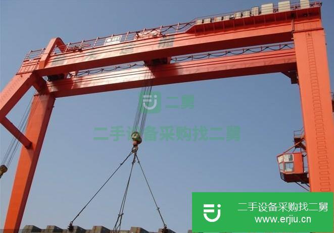 山東出售二手雙梁門式起重機