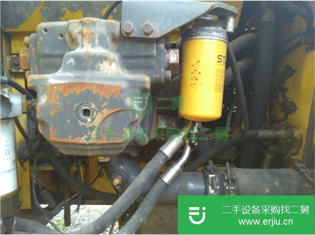 上海出售二手卡特履帶式PC200-8挖掘機
