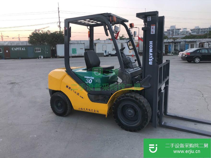 上海出售二手3噸小松FD30-16叉車