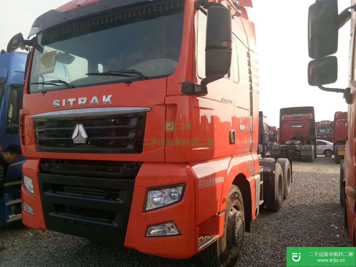 山東出售二手440馬力牽引車