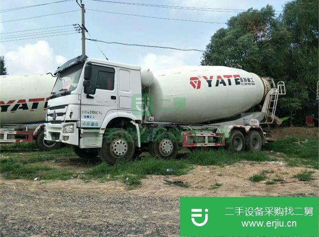 山東出售中國重汽攪拌車 15年國四大20方罐