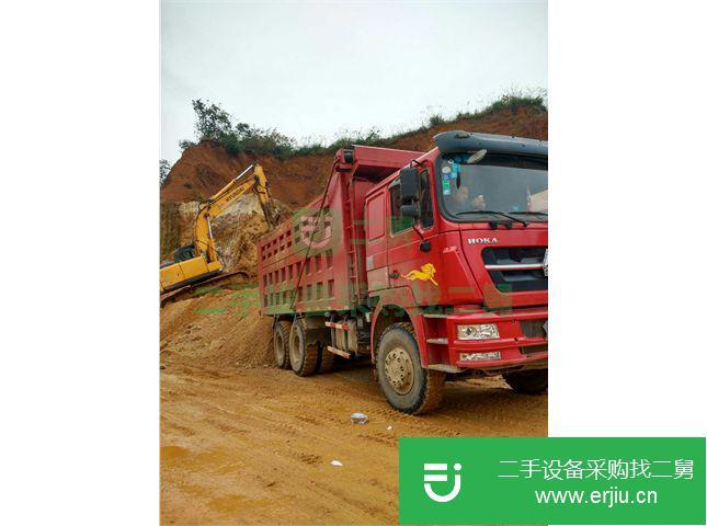 貴州出售中國重汽豪卡自卸車336馬力
