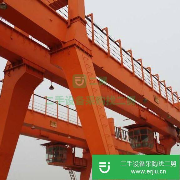 山東出售二手雙梁門式起重機