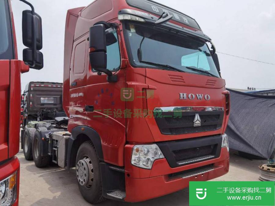 山東出售牽引車重汽豪沃HOWOT7H 440馬力