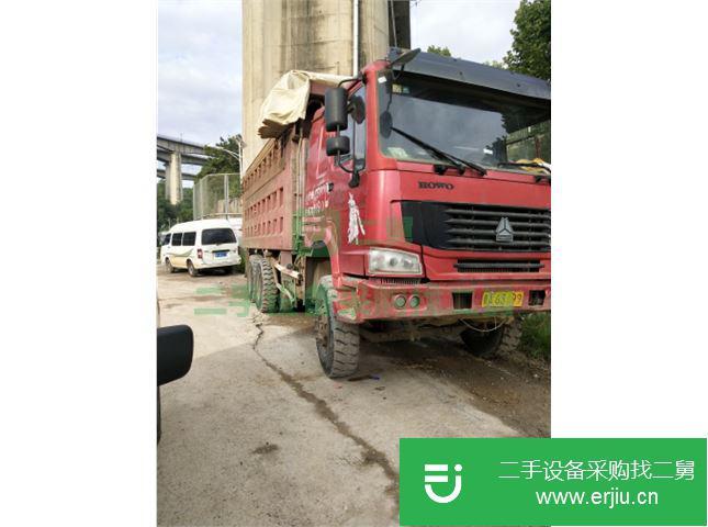 貴州出售二手中國重汽自卸車336馬力