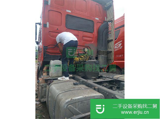 江西出售二手東風柳汽牽引車