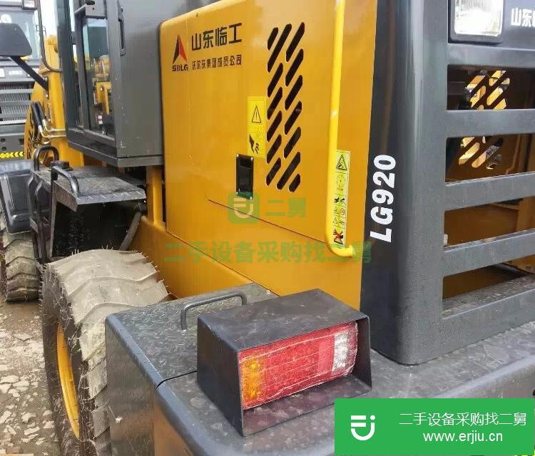 上海出售二手龍工側(cè)翻型裝載機(jī)