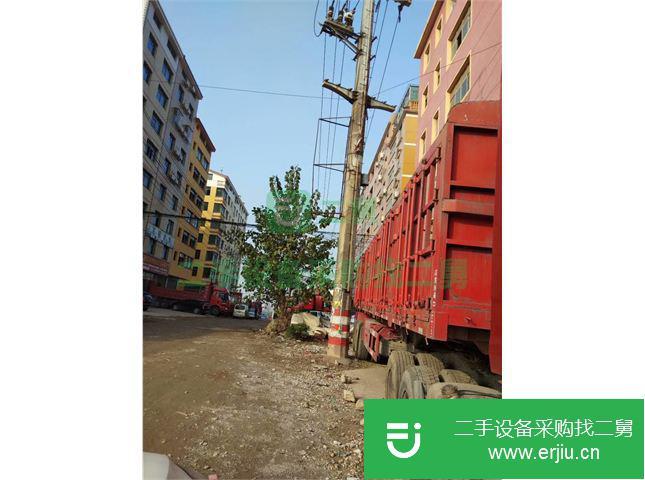 江西低價出售13米側翻半掛車