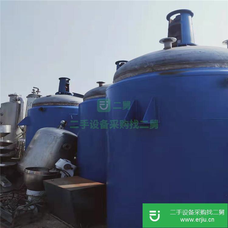 山東出售3噸3000升不銹鋼反應釜