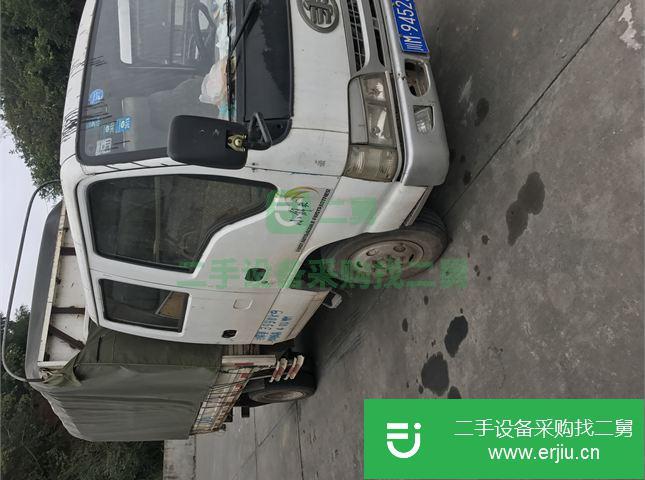 四川出售二手輕卡小解放前二后四廂式貨車