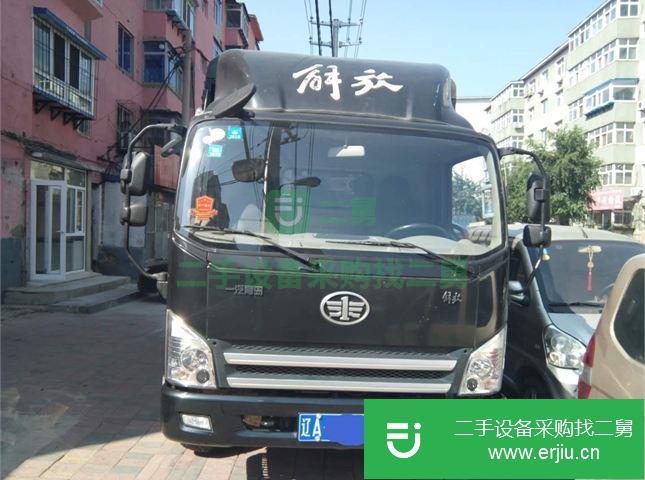 遼寧出售二手青島解放120馬力貨車