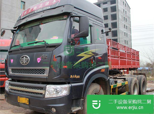 江西出售二手一汽解放牽引車