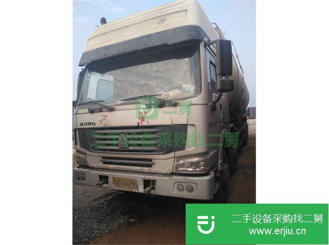 江西出售二手中國重汽375馬力雙倉油罐車