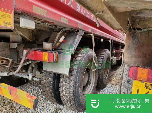 江西出售二手上汽紅巖前四后八自卸車