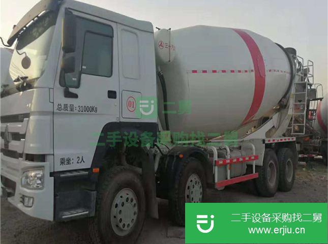 山東出售中國重汽混凝土攪拌車