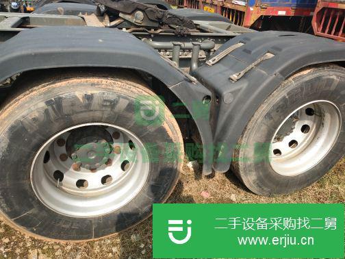 四川出售中國重汽汕德卡牽引車440馬力