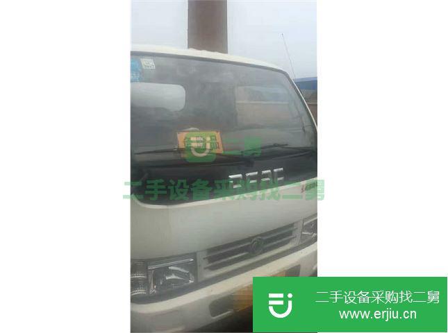 湖北出售二手廈工楚勝5噸油罐車