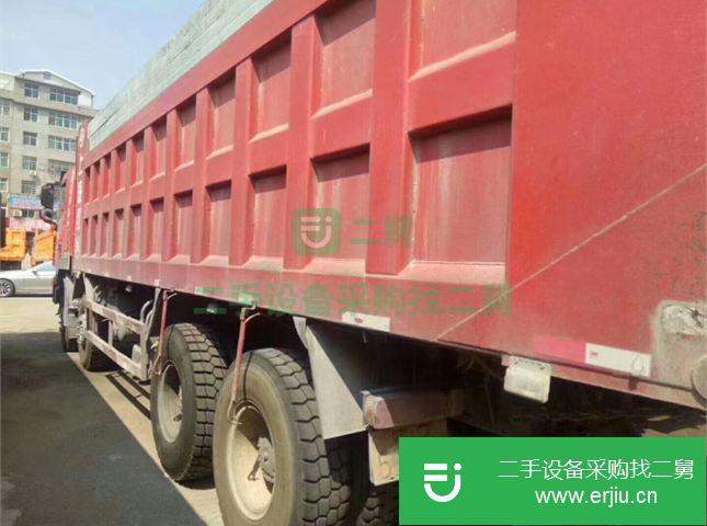 江西出售二手上汽紅巖前四后八自卸車