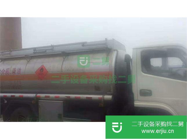 湖北出售二手廈工楚勝5噸油罐車