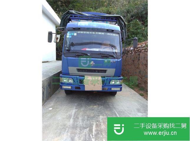 廣西出售二手東風柳汽乘龍140馬力前二后四廂式貨車