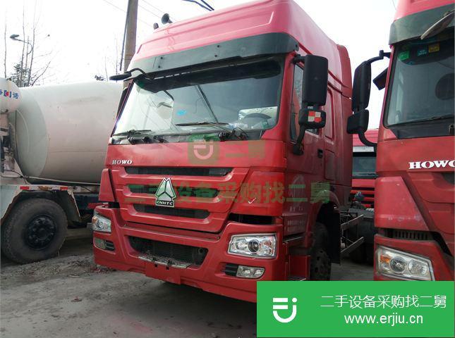 山東出售二手中國重汽豪沃牽引車