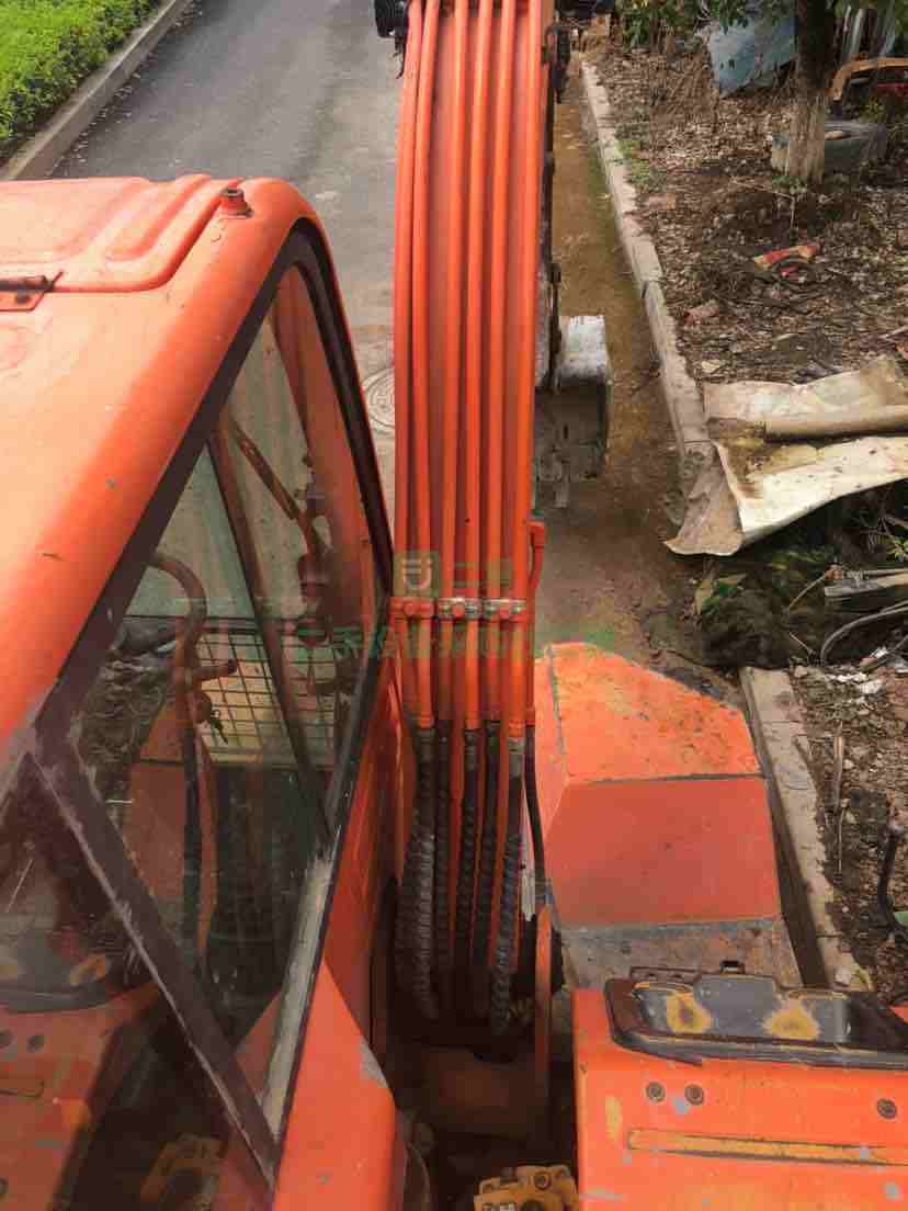 福建出售二手的七成新的新源75-8挖掘機