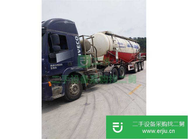 湖北出售二手上汽紅巖牽引車