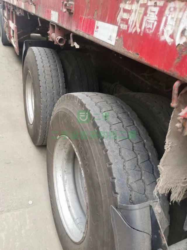 出售18年1月捍衛375帶13米直板掛車精品車況