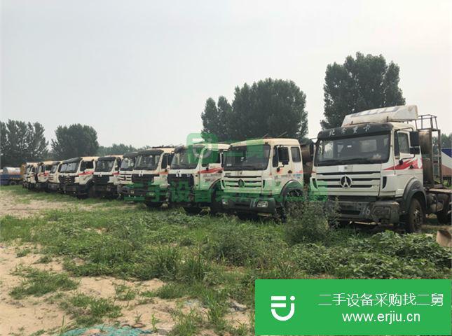 山東出售二手北奔重卡380馬力牽引車