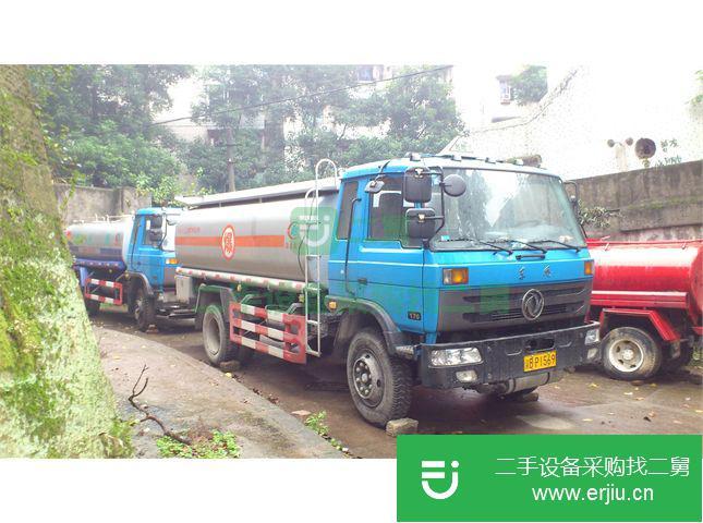 重慶出售二手東風(fēng)多利卡油罐車