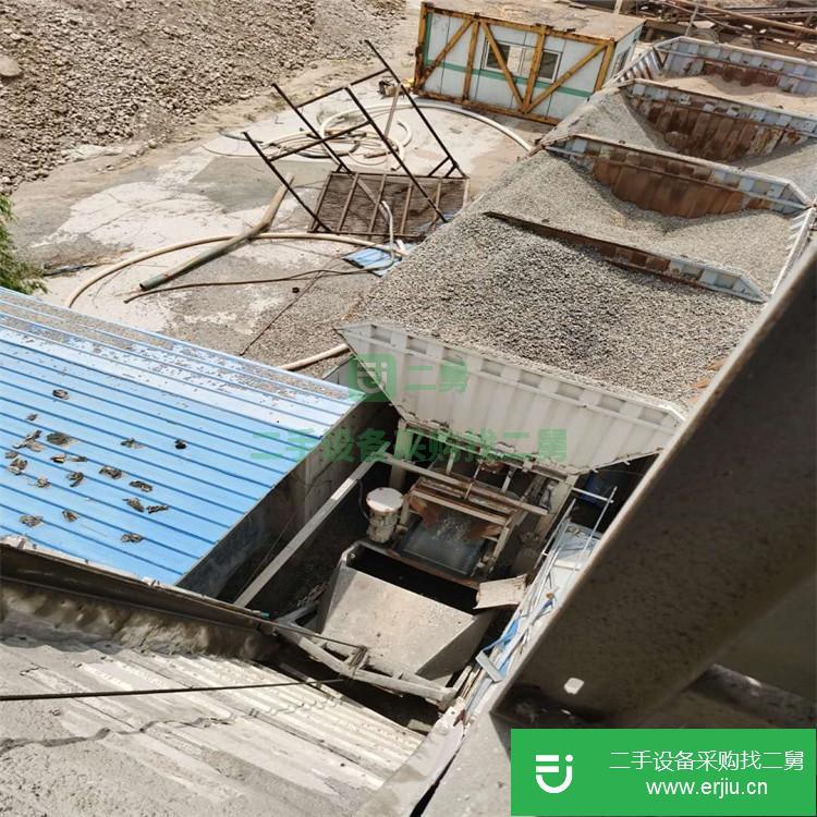山東出售二手三一180型提斗水泥攪拌站