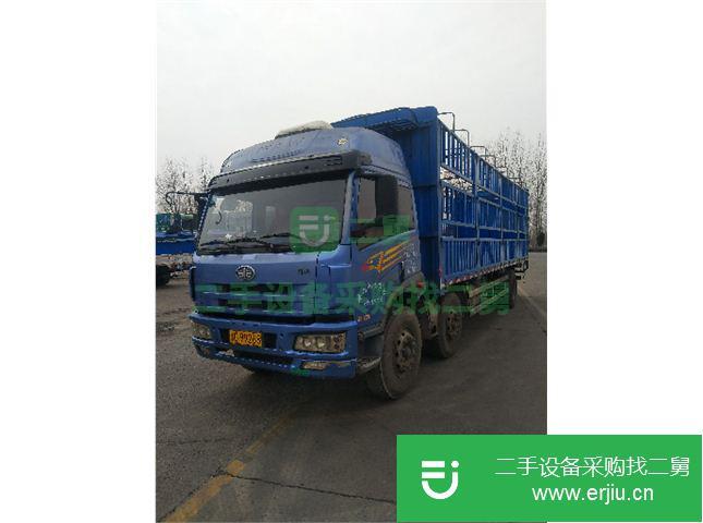 河南出售二手青島解放220馬力廂式貨車