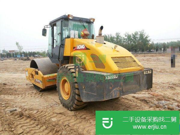 上海出售轉(zhuǎn)讓9成新二手徐工26噸振動(dòng)壓路機(jī)